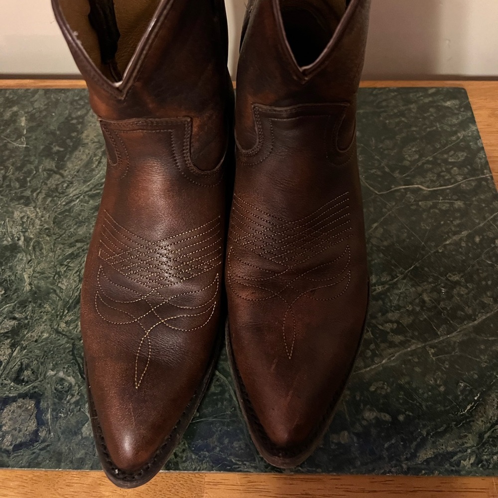Frye Billy short boots